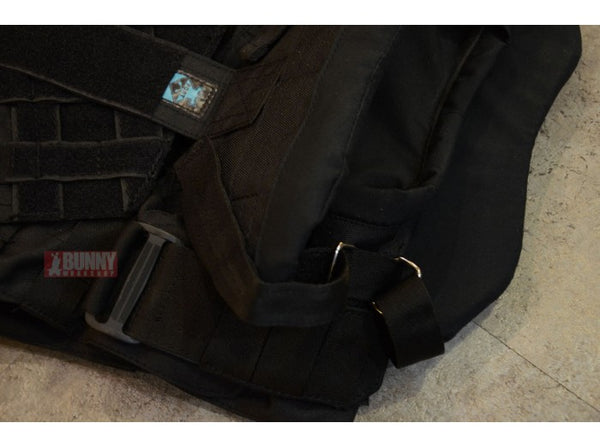 IRT - Defender 2 MOLLE diagonal (black)